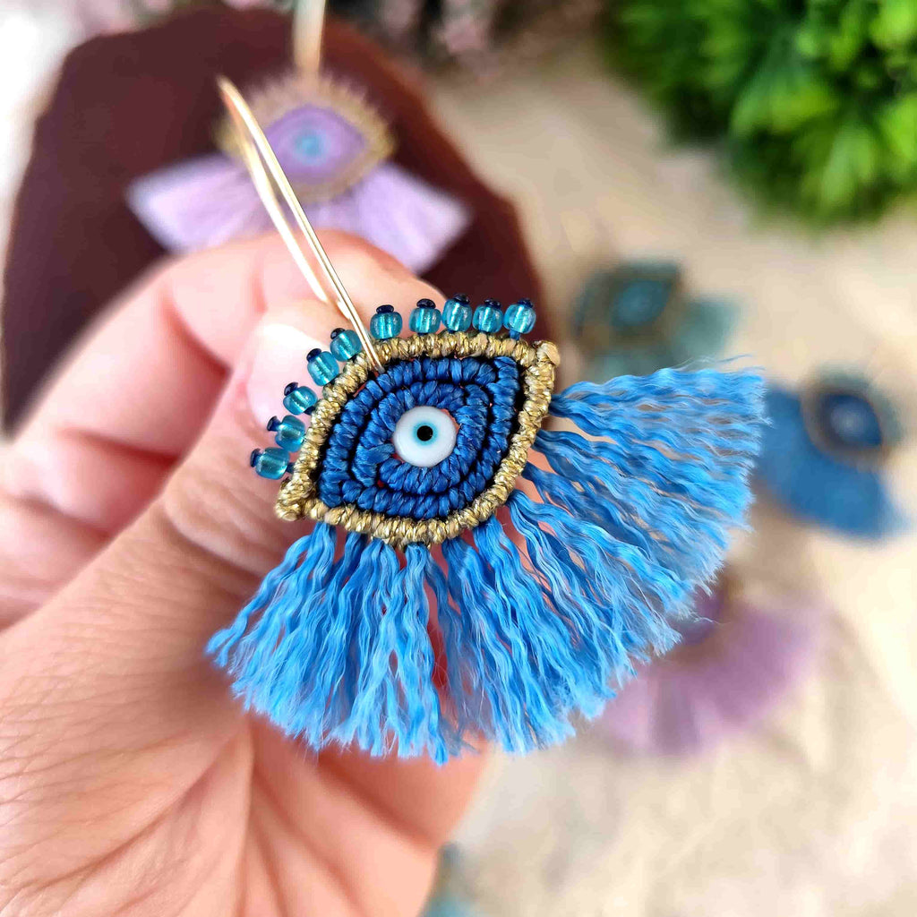 Aros Ojo Turco con Flecos – Topacio Macramé