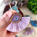 Aros Ojo Turco con Flecos – Topacio Macramé