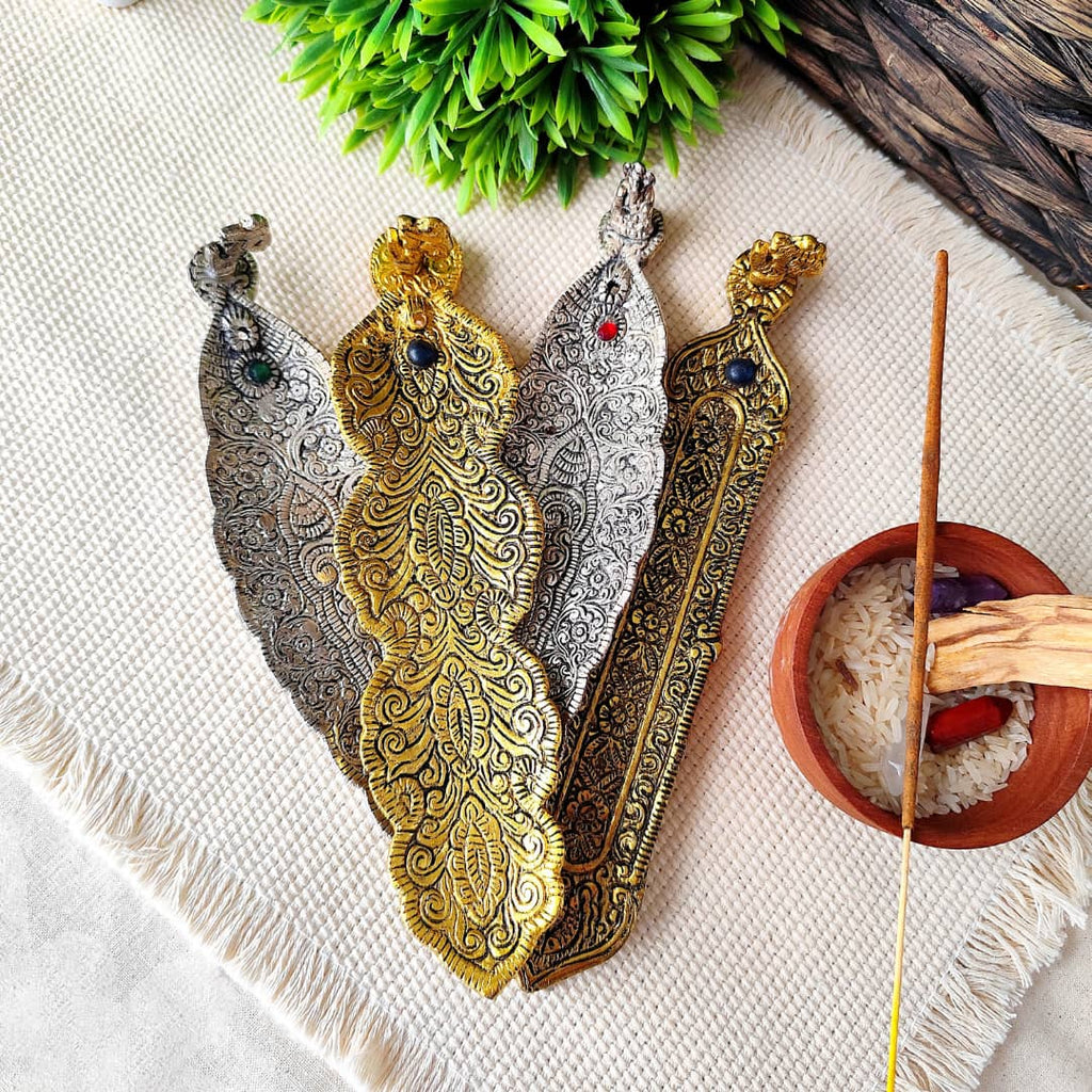 Portaincienso de Metal OM Hoja Dorada