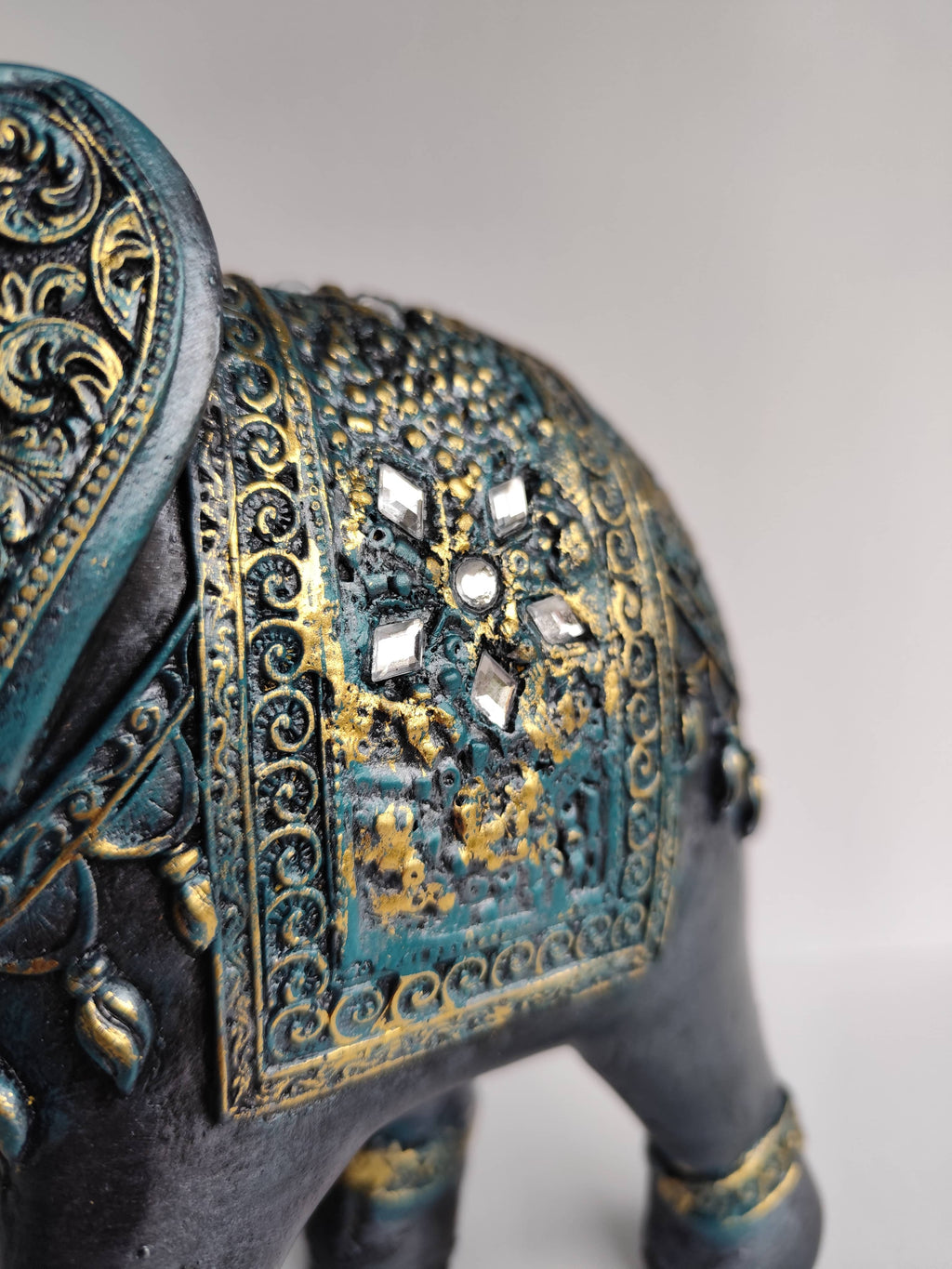 Elefante Grande Yeso Pintado a Mano - Artesanías Mariel