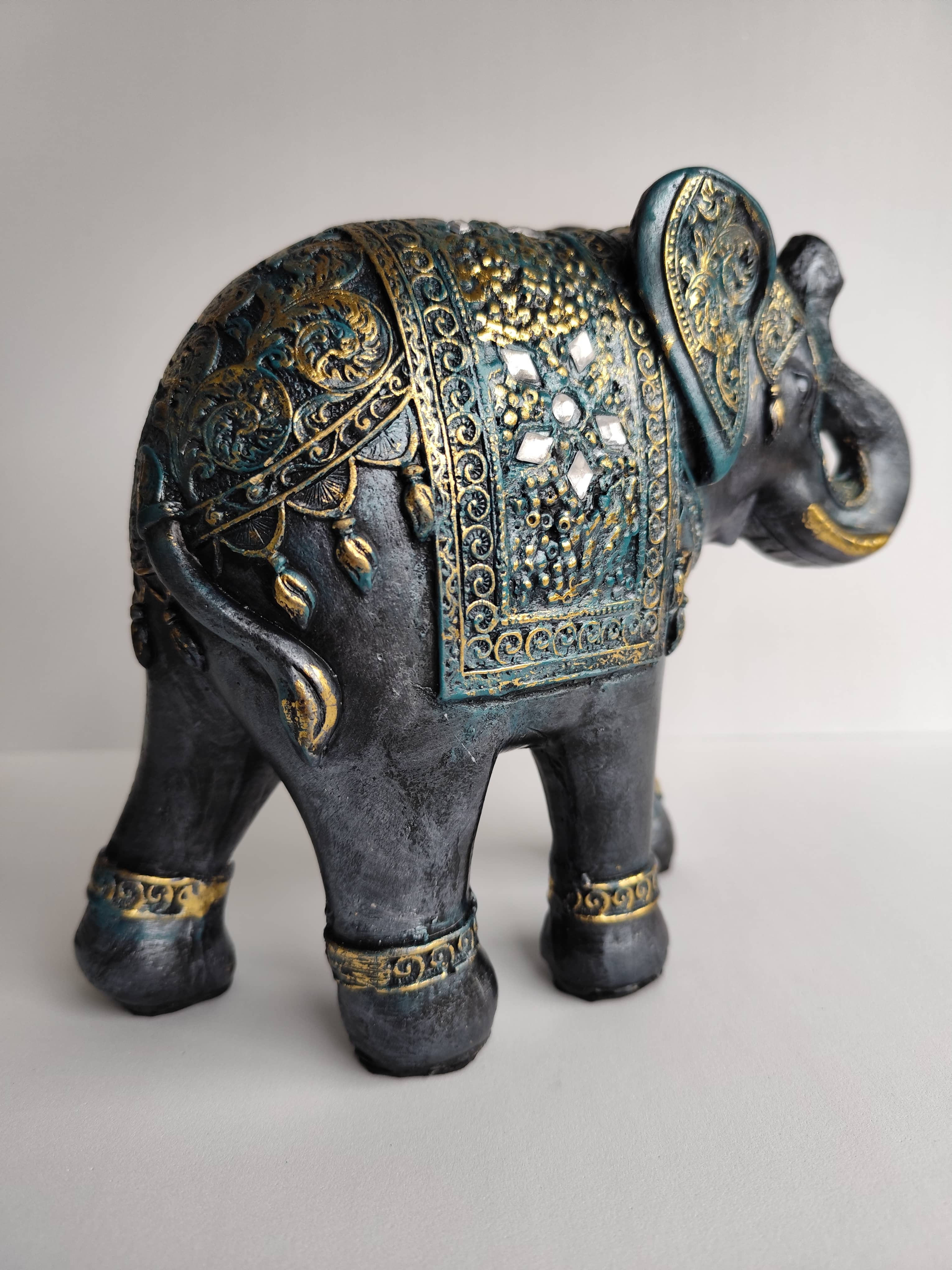 Elefante Grande Yeso Pintado a Mano - Artesanías Mariel