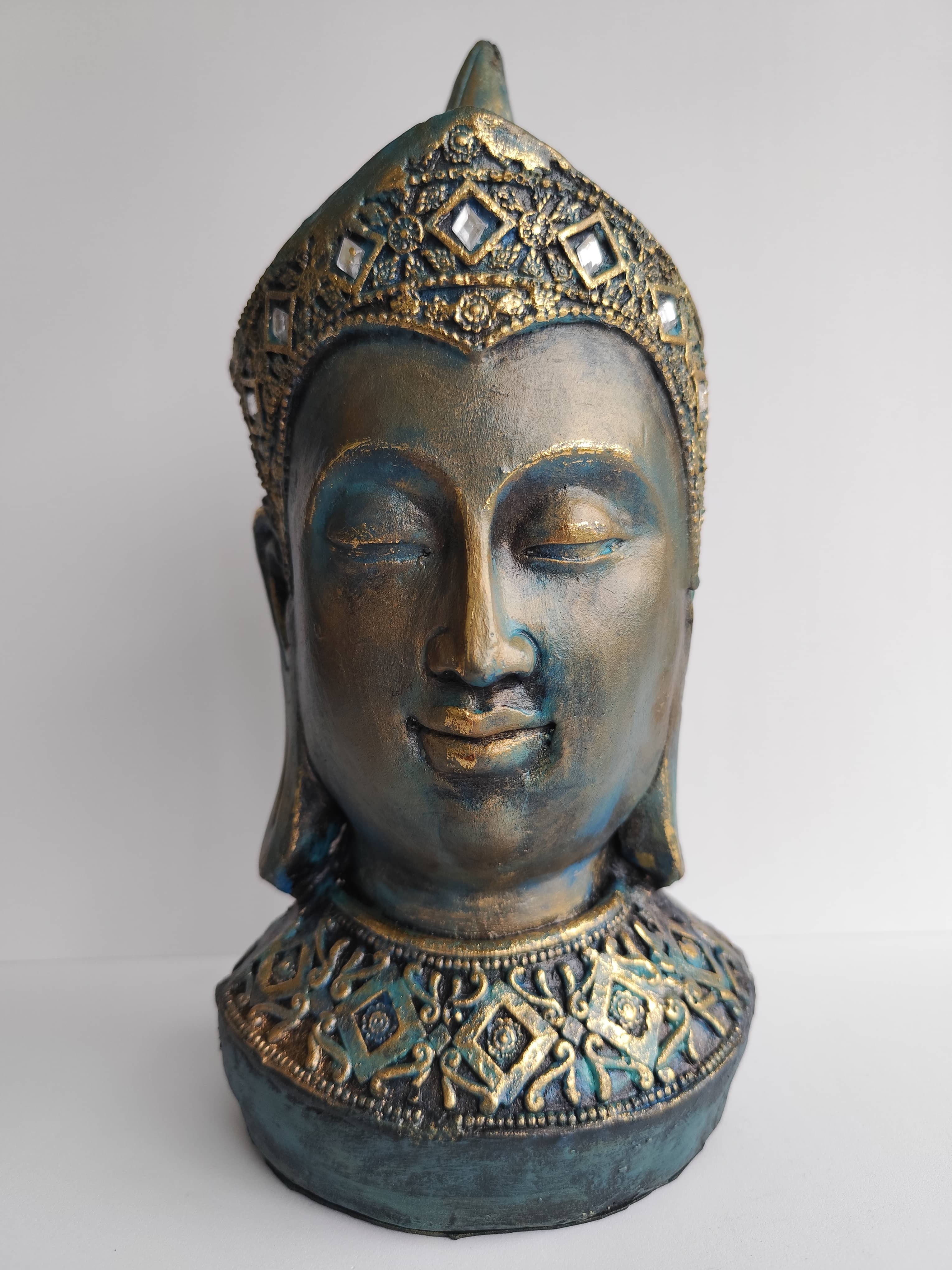 Cabeza de Buda Turquesa Yeso Pintado a Mano - Artesanías Mariel