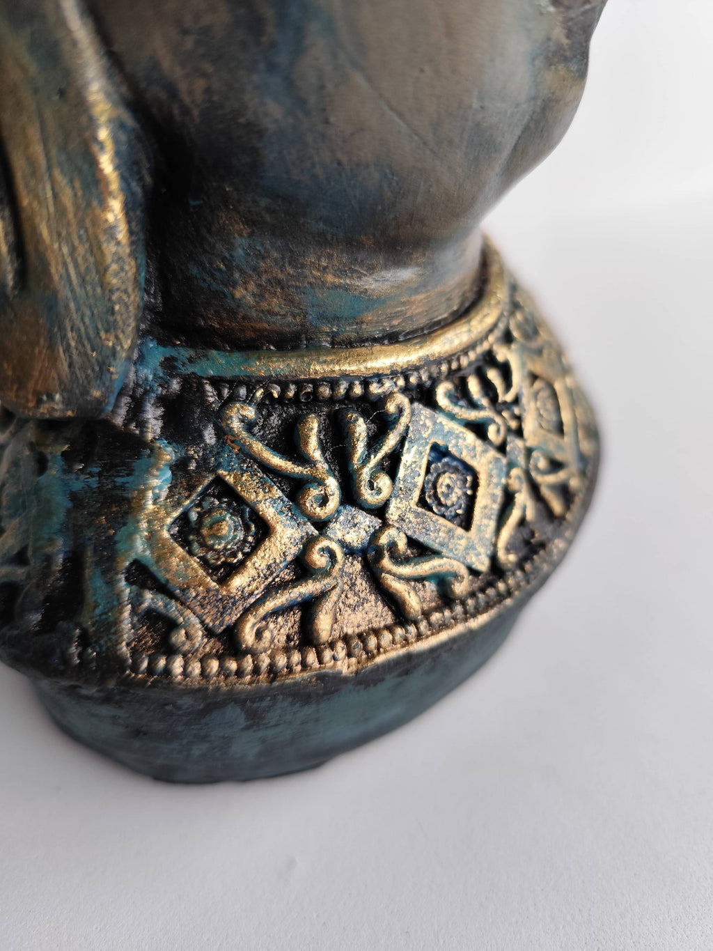 Cabeza de Buda Turquesa Yeso Pintado a Mano - Artesanías Mariel