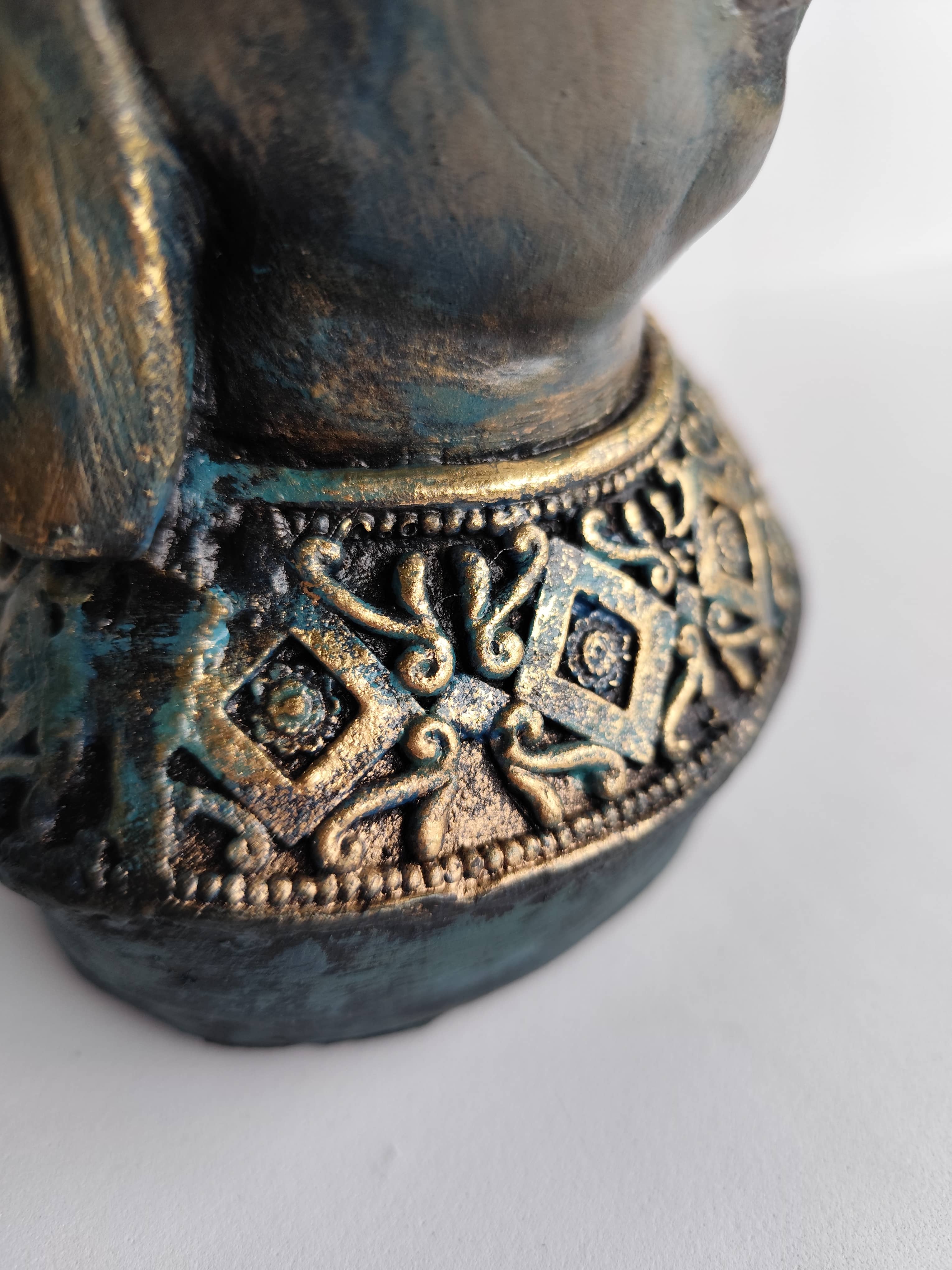 Cabeza de Buda Turquesa Yeso Pintado a Mano - Artesanías Mariel