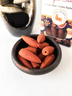 Conos de Reflujo Copal · Canela – Desi Vibes