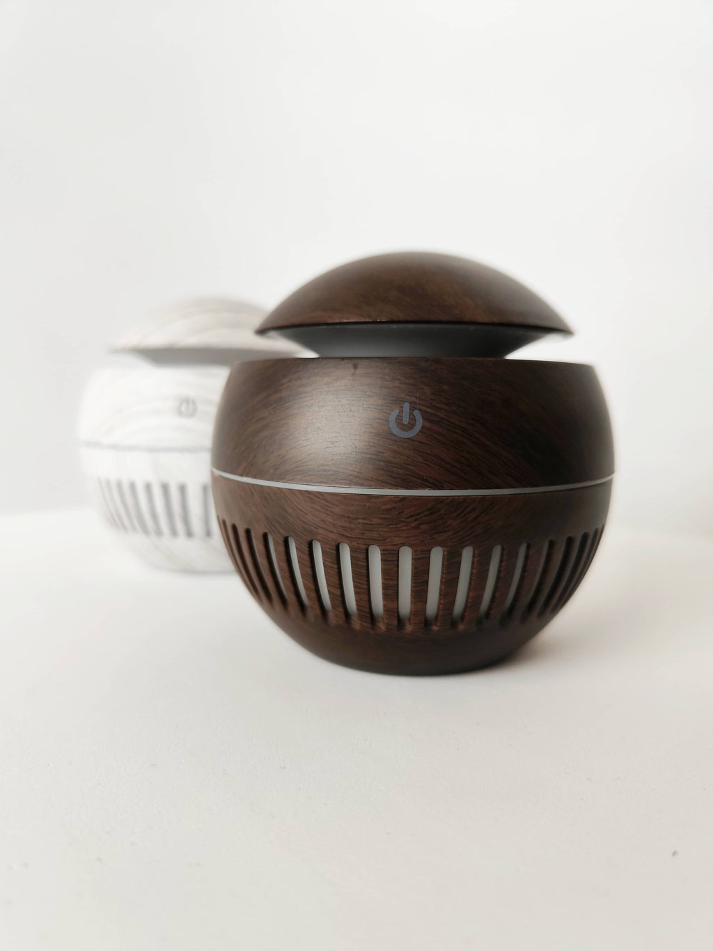 Difusor Eléctrico Aromático 200ml - Diseño Madera