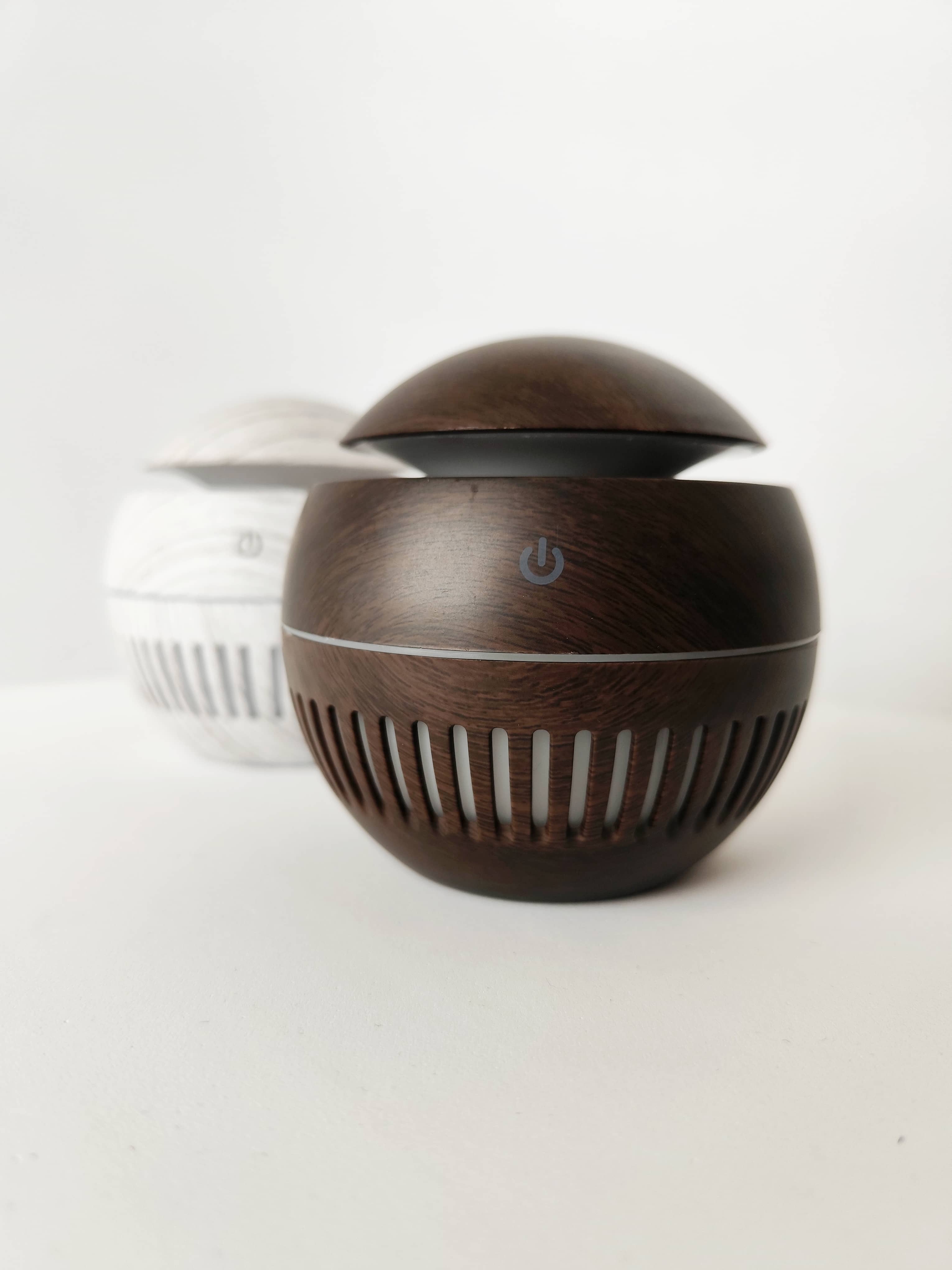 Difusor Eléctrico Aromático 200ml - Diseño Madera