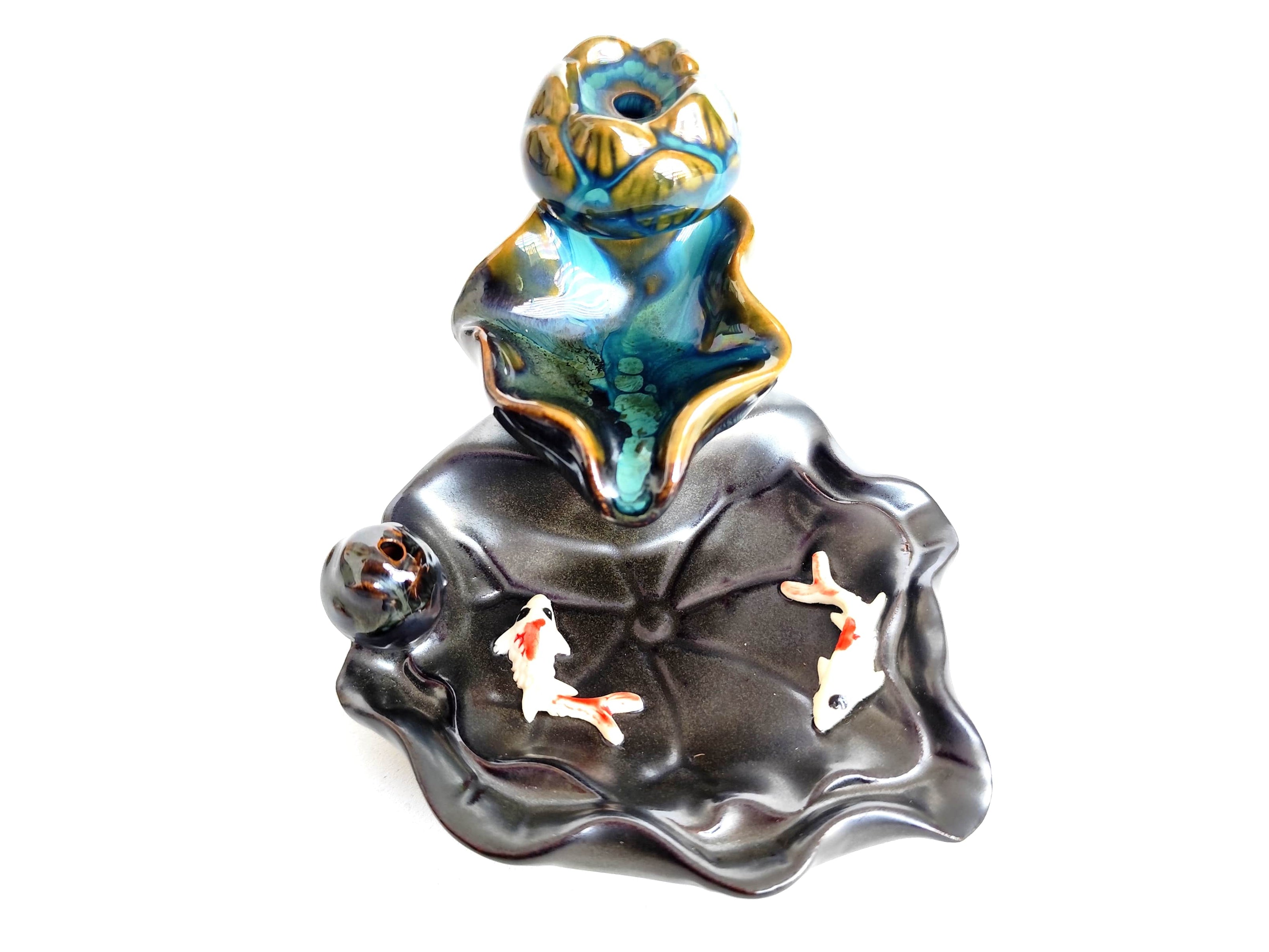 Cascada de Humo Flor de Loto y Pez Koi