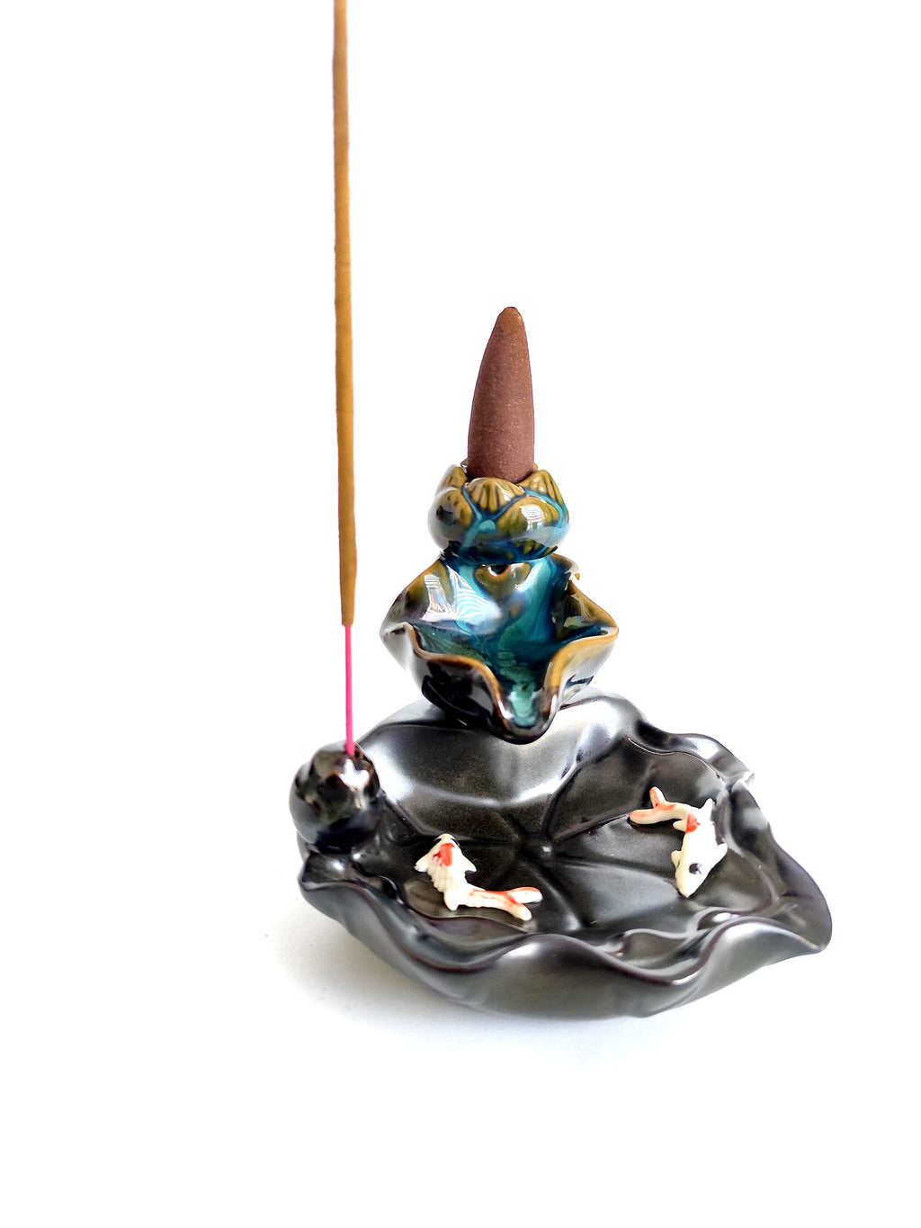 Cascada de Humo Flor de Loto y Pez Koi