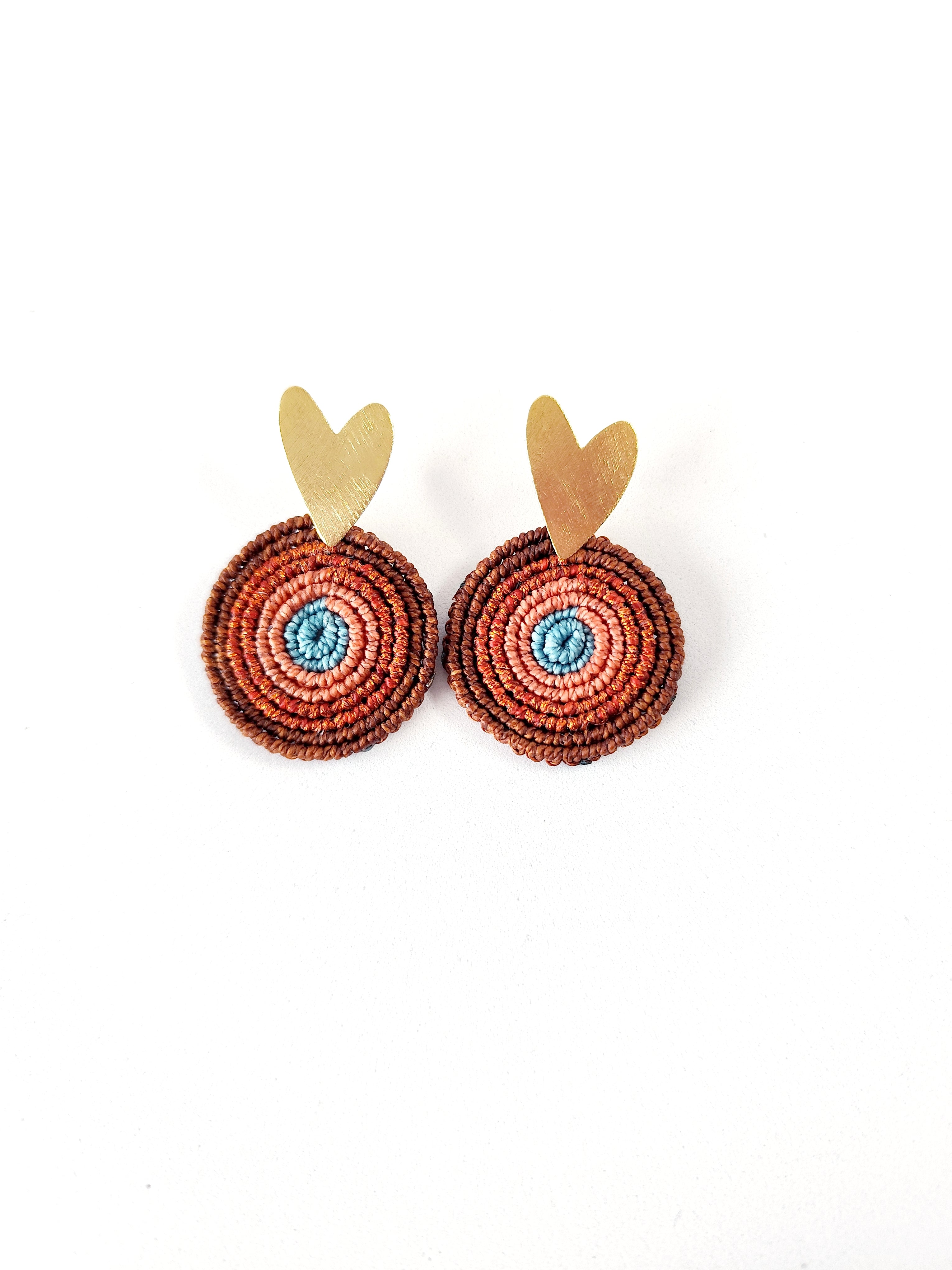 Aros Encantos de Amor Café – Topacio Macramé