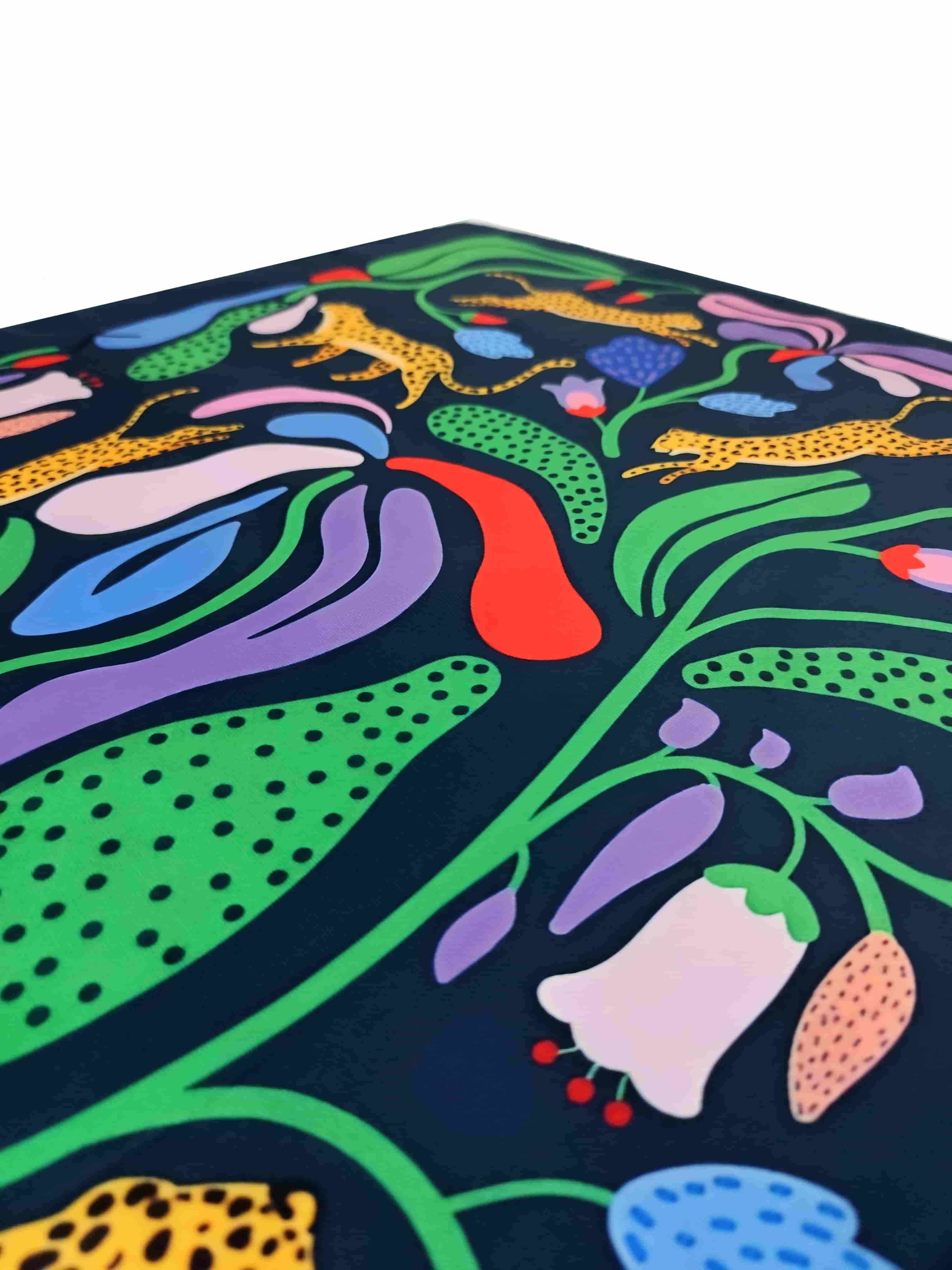 Pañoleta Leopardo 70x70 - Buenkarma.cl