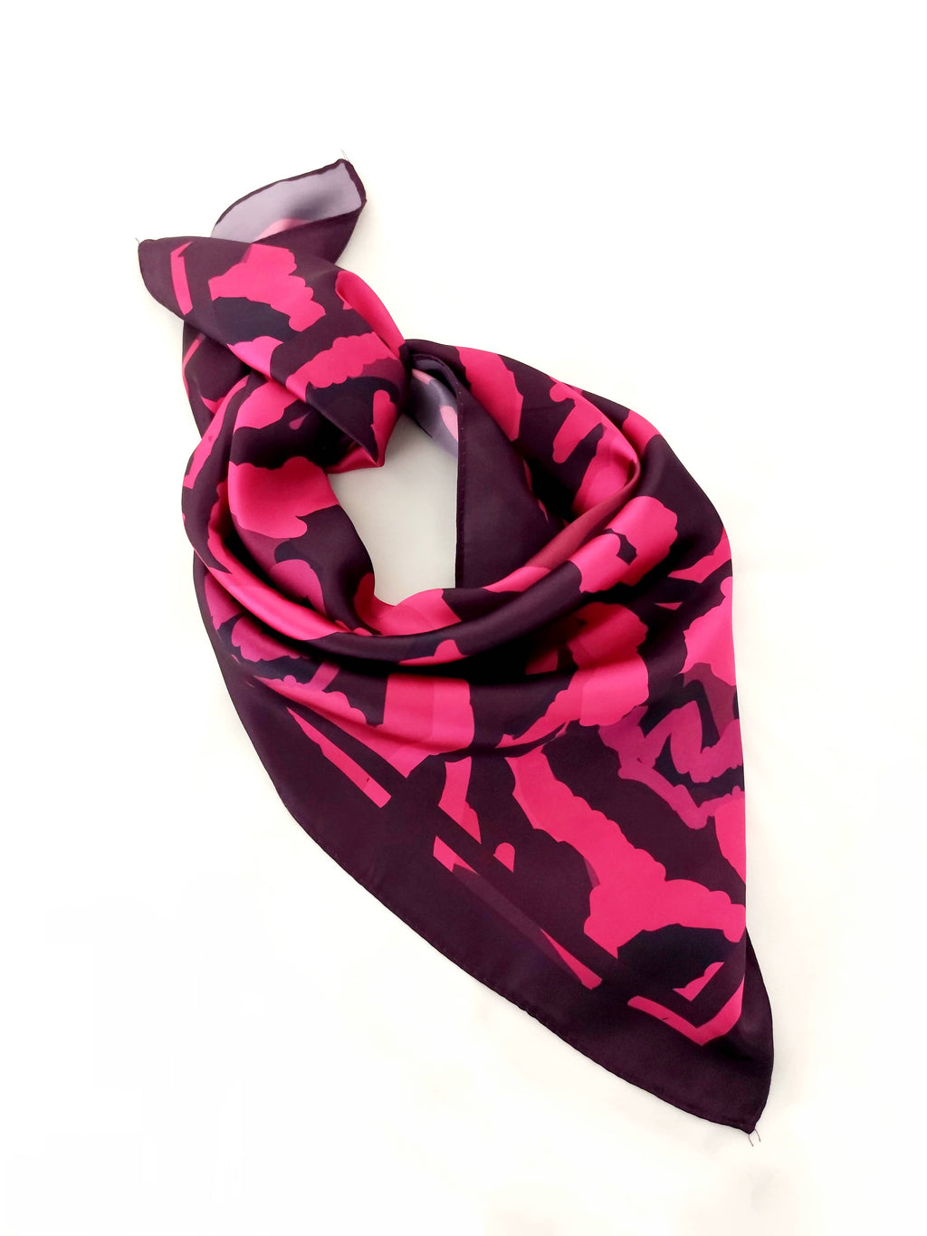 Pañoleta de Rosas 70x70 - Buenkarma.cl