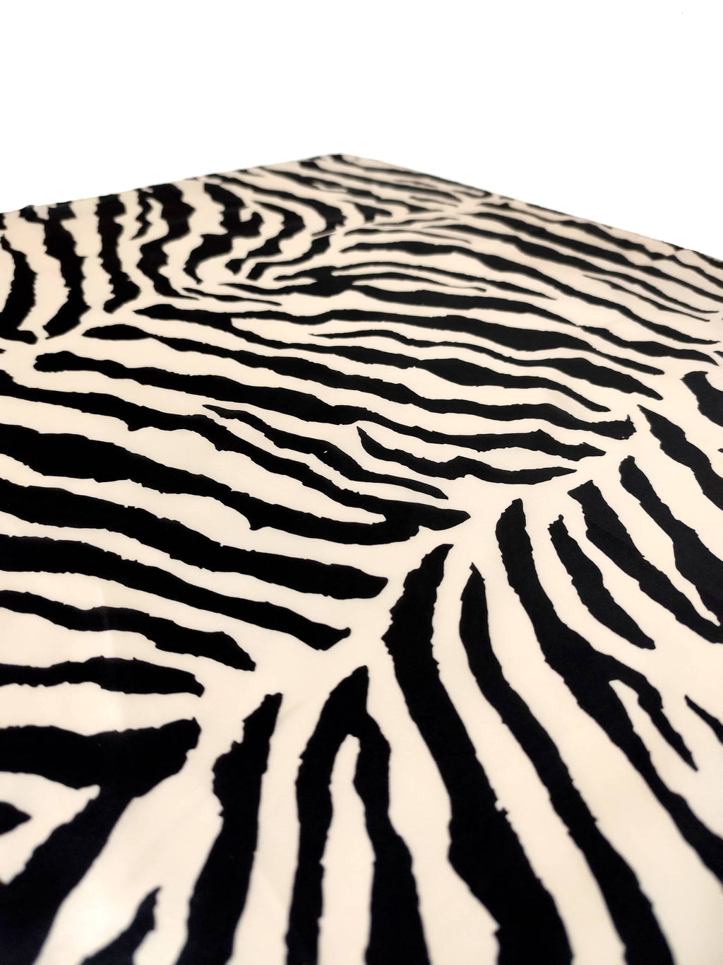 Pañoleta Cebra 70x70 - Buenkarma.cl