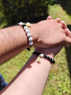 Set 2 Pulseras Amuleto Ying Yang – Equilibrio y Amor – Topacio Macramé