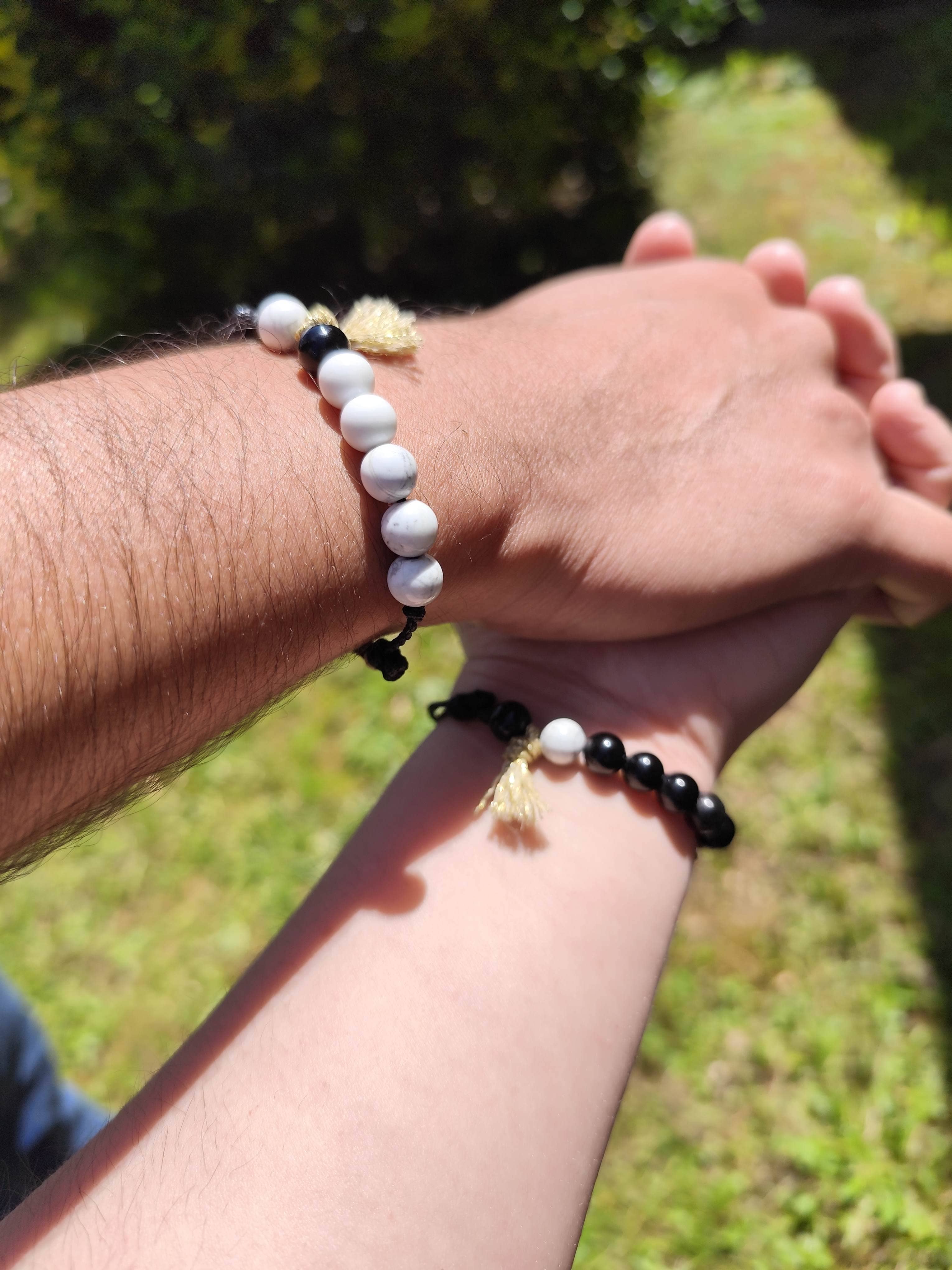 Set 2 Pulseras Amuleto Ying Yang – Equilibrio y Amor – Topacio Macramé