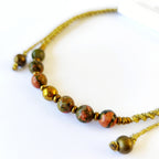 Collar Sentir de Unakita y Hematita – Topacio Macramé