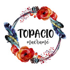 Aros Boho con Plumas Doradas – Topacio Macramé